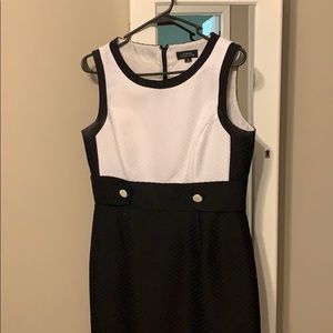 Women’s dress